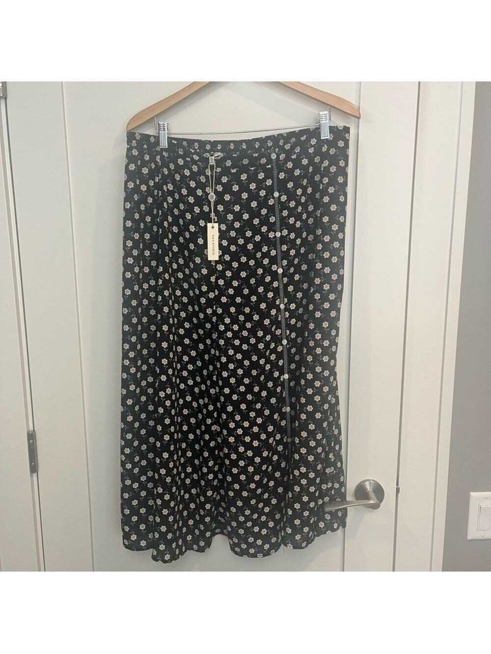 Max Studio Black and White Maxi Skirt Casual A-line